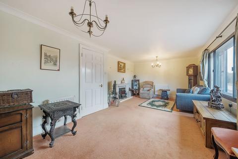 2 bedroom retirement property for sale, Redvers Road, Warlingham CR6