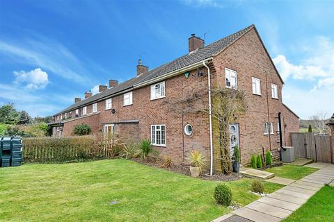 3 bedroom end of terrace house for sale, Willow Corner, Bayford SG13