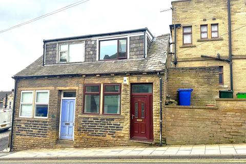 1 bedroom terraced house for sale, High Street, Idle, Bradford