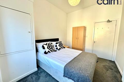 4 bedroom flat to rent, 4 BED HMO Sauchiehall Street, Charing Cross, Glasgow, G2