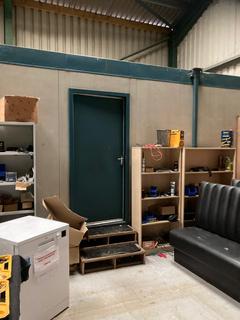 Storage to rent, Bulphan