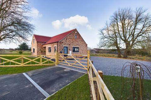 4 bedroom detached house for sale, Bramper Lane, Northallerton DL7