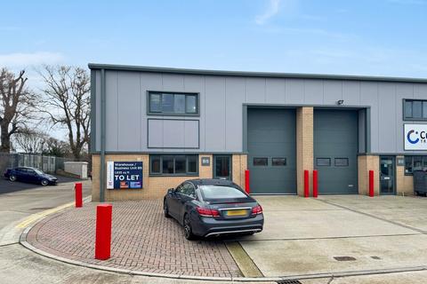 Warehouse to rent, Unit B5 Dolphin Enterprise Centre, Evershed Way, Shoreham-By-Sea, West Sussex, BN43