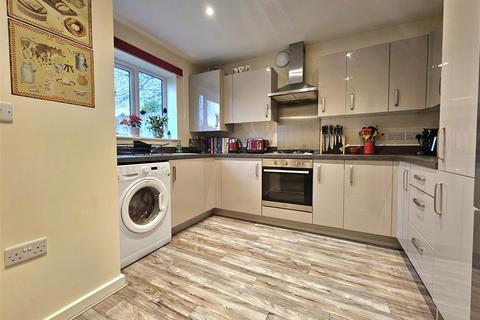 3 bedroom semi-detached house for sale, Jubilee Park Close, Solihull