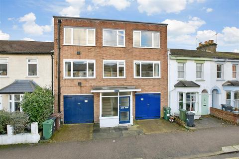 2 bedroom apartment for sale, Woodville Road, Walthamstow