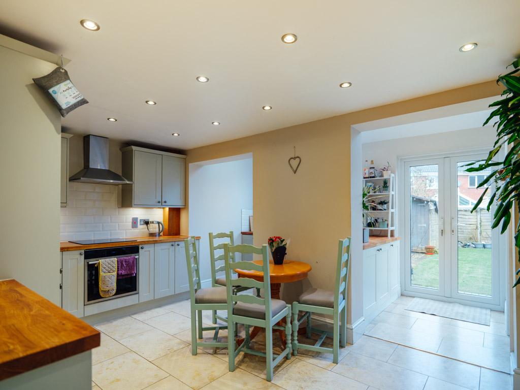 Kitchen / Dining Room