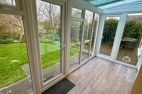 5 Russell Close, Hereford, HR1 1DJ