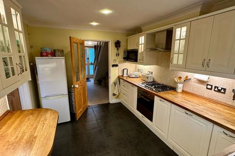 5 Russell Close, Hereford, HR1 1DJ