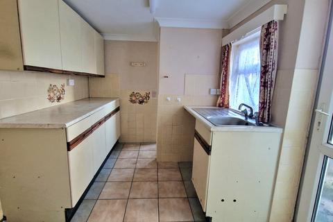 1 bedroom ground floor flat for sale, Babbaccombe, Torquay