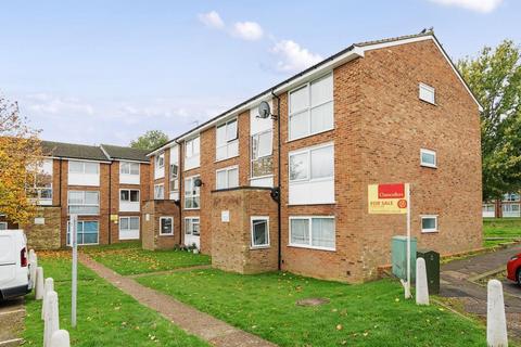 141 Burns Drive, Hemel Hempstead, HP2 7NR