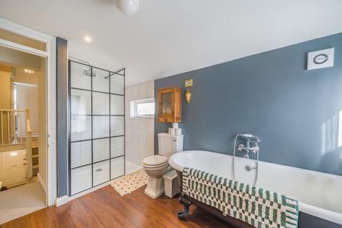 27 Strickland Street, London, SE8 4JB