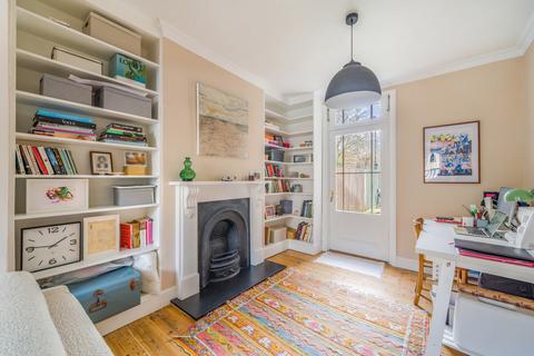 27 Strickland Street, London, SE8 4JB