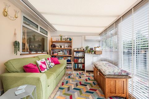 67 Abbotts Walk, Bexleyheath, DA7 5RL