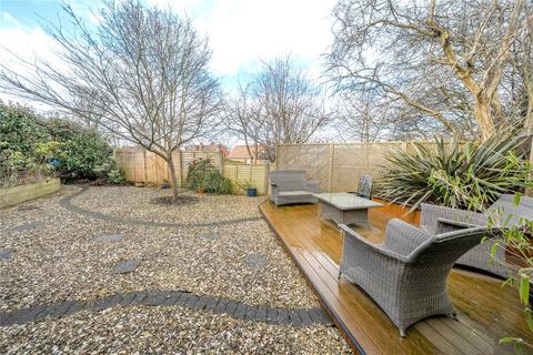 25 Carrholm View, Leeds, LS7 2NG
