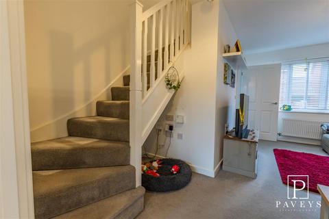 9 Chaplin Drive, Thorpe-le-soken, Clacton-on-sea, CO16 0EY