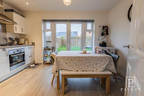 9 Chaplin Drive, Thorpe-le-soken, Clacton-on-sea, CO16 0EY