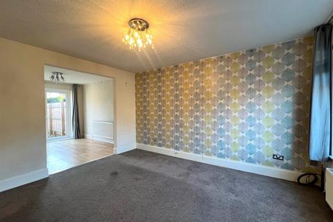 3 bedroom semi-detached house to rent, California Road, Bristol