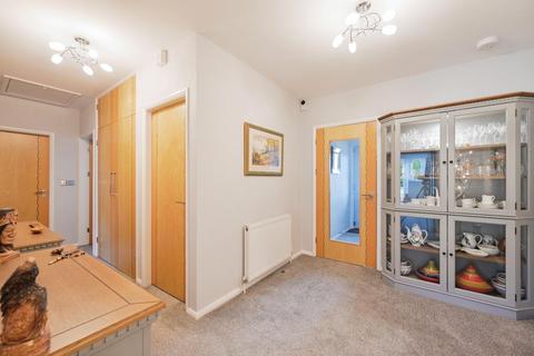 18 Gaialands Crescent, Lichfield, WS13 7LU