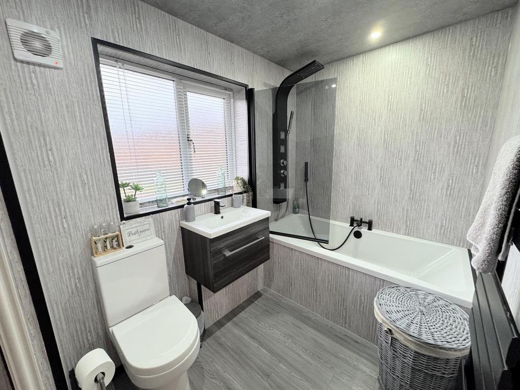 Family bathroom