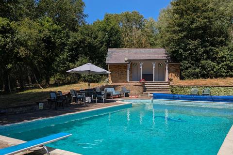 undefined, Pudding Lane, Chigwell