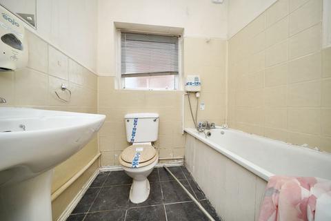 2 bedroom flat for sale, Flat 1, 42 Frimley Road, Camberley, Surrey, GU15 3BD