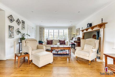 99 Baldock Road, Letchworth Garden City, SG6 2EE