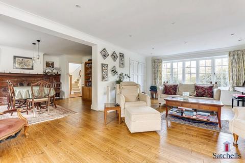 99 Baldock Road, Letchworth Garden City, SG6 2EE