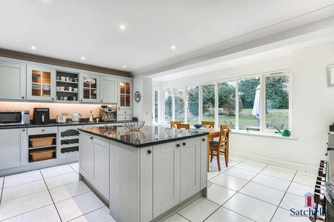 99 Baldock Road, Letchworth Garden City, SG6 2EE
