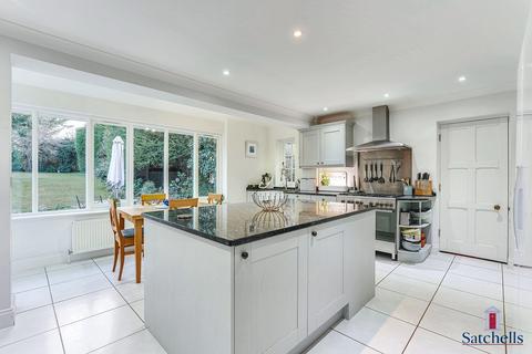 99 Baldock Road, Letchworth Garden City, SG6 2EE