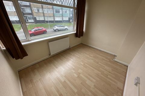 2 bedroom flat for sale, Kennerleigh Road, Rumney, Cardiff