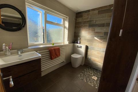 17 Leonard Street, Neath, SA11 3HW
