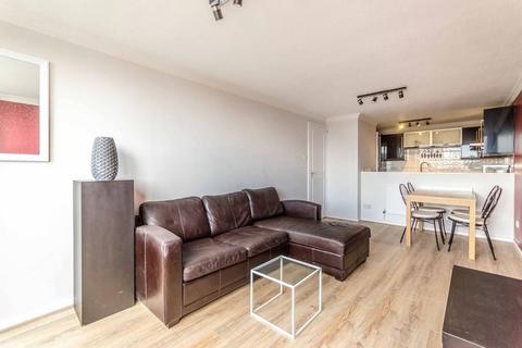 1 bedroom flat to rent, Penthouse, Vesage Court, a Leather Lane, London