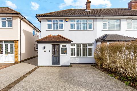 14 Dury Falls Close, Hornchurch, RM11 3AX