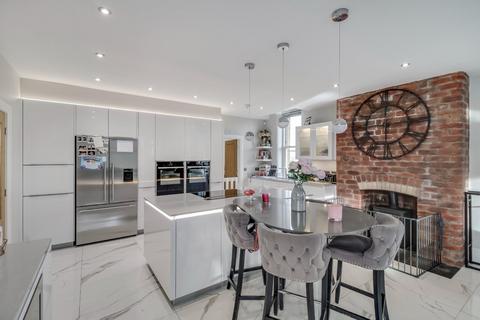 3 bedroom house for sale, Norwood Avenue, Menston, LS29