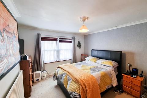 41 Sumner Road, Croydon, CR0 3LN