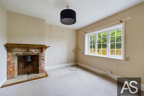 3 bedroom end of terrace house for sale, Horns Corner, Catsfield, TN33