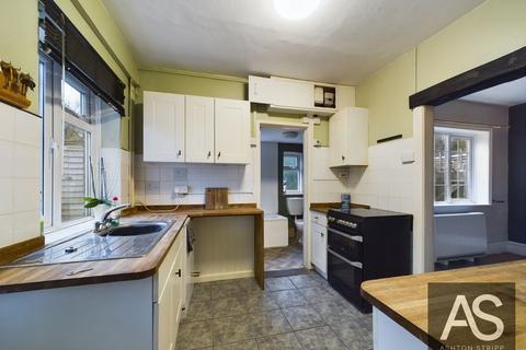 3 bedroom end of terrace house for sale, Horns Corner, Catsfield, TN33
