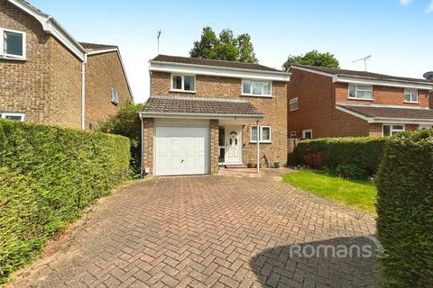 4 bedroom detached house for sale, Limecroft, Yateley, Hampshire