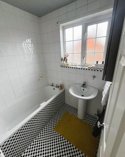 3 bedroom terraced house for sale, Araglen Avenue, South Ockendon RM15