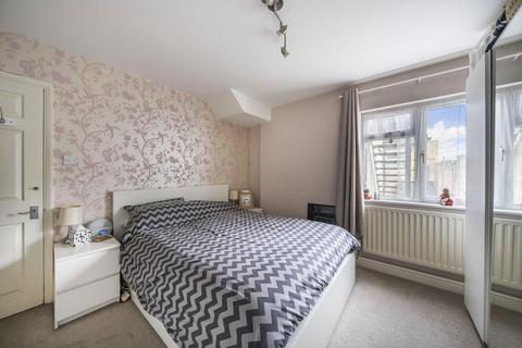 2 bedroom maisonette for sale, Engleheart Road, Catford