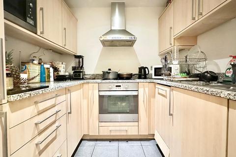 2 bedroom apartment for sale, Westgate Apartments, Royal Victoria, London E16