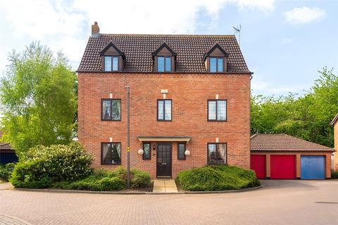 Darby Close, Shenley Lodge, Milton Keynes, Buckinghamshire, MK5