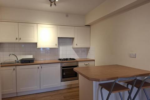 1 bedroom terraced house to rent, City Centre