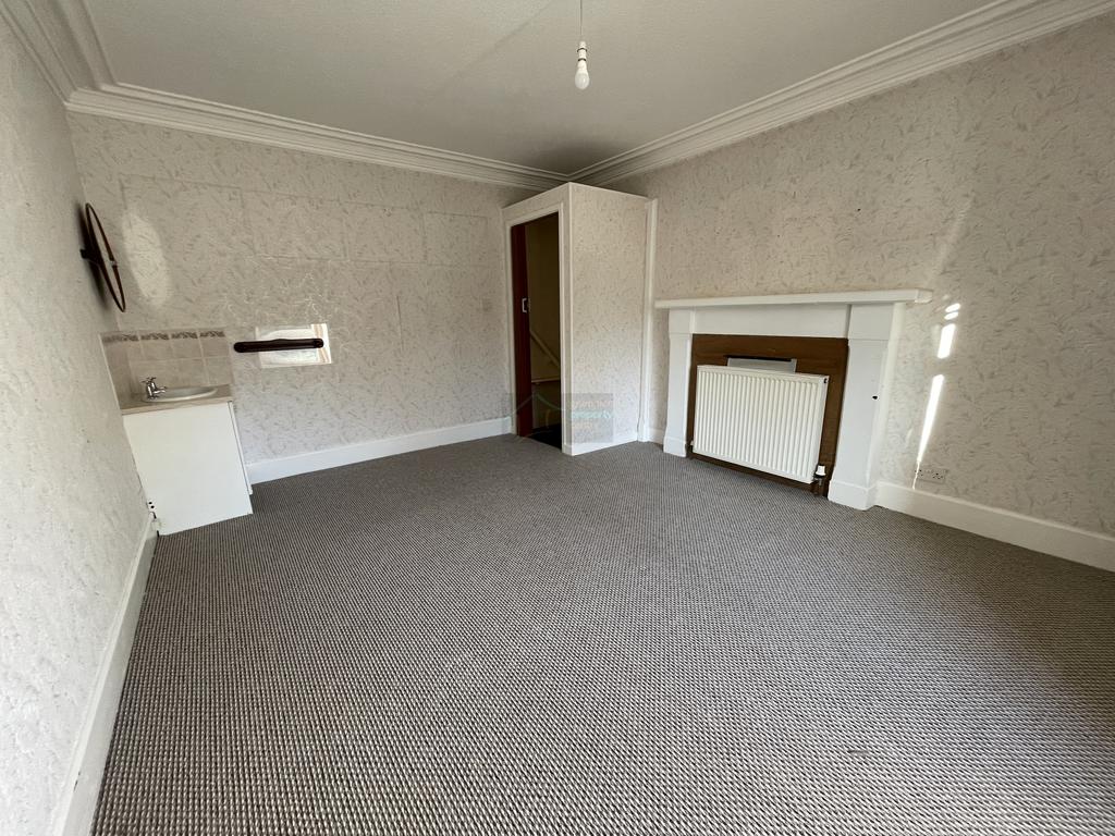 Bedroom 1a.JPG