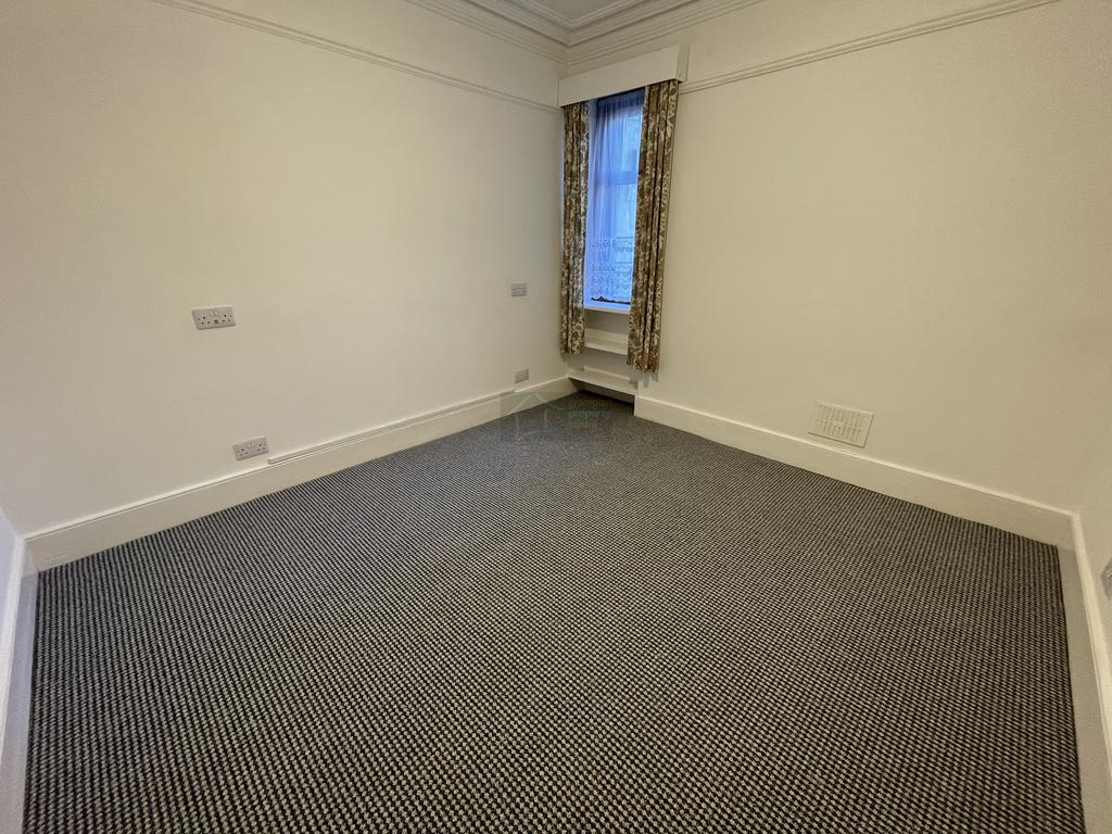 Bedroom 2a.JPG