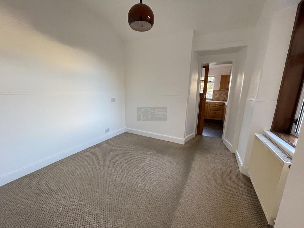 Dining room a.JPG