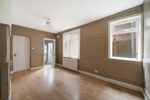 2 bedroom flat for sale, Peel Road, Wembley