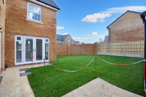 5 bedroom detached house for sale, Earlswood, The Hamlets, Lower Road,, Stalbridge