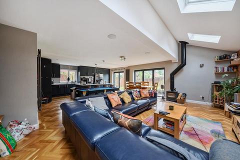 4 bedroom detached house for sale, Fleet,  Hampshire,  GU52