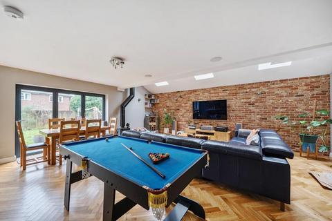 4 bedroom detached house for sale, Fleet,  Hampshire,  GU52